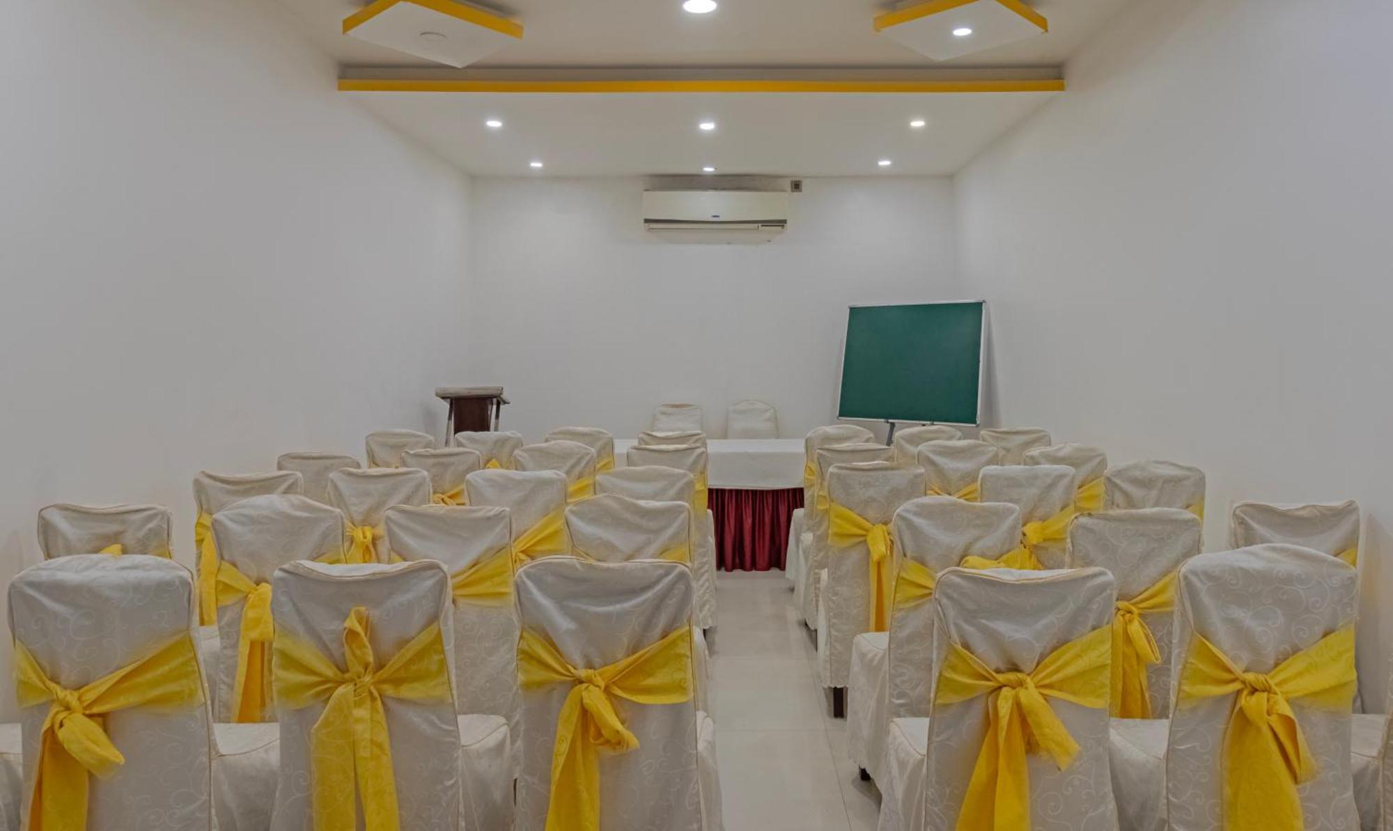 Alappuzha Treebo Premium Palmyra Milford, 2 Km From Alleppey Beach מראה חיצוני תמונה